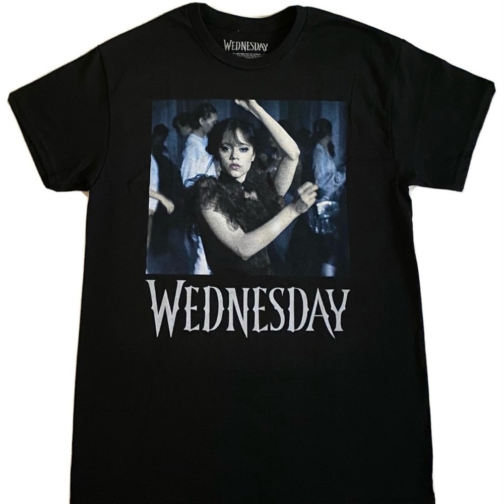 Jenna Ortega As Wednesday T shirt Adult S,L & XL